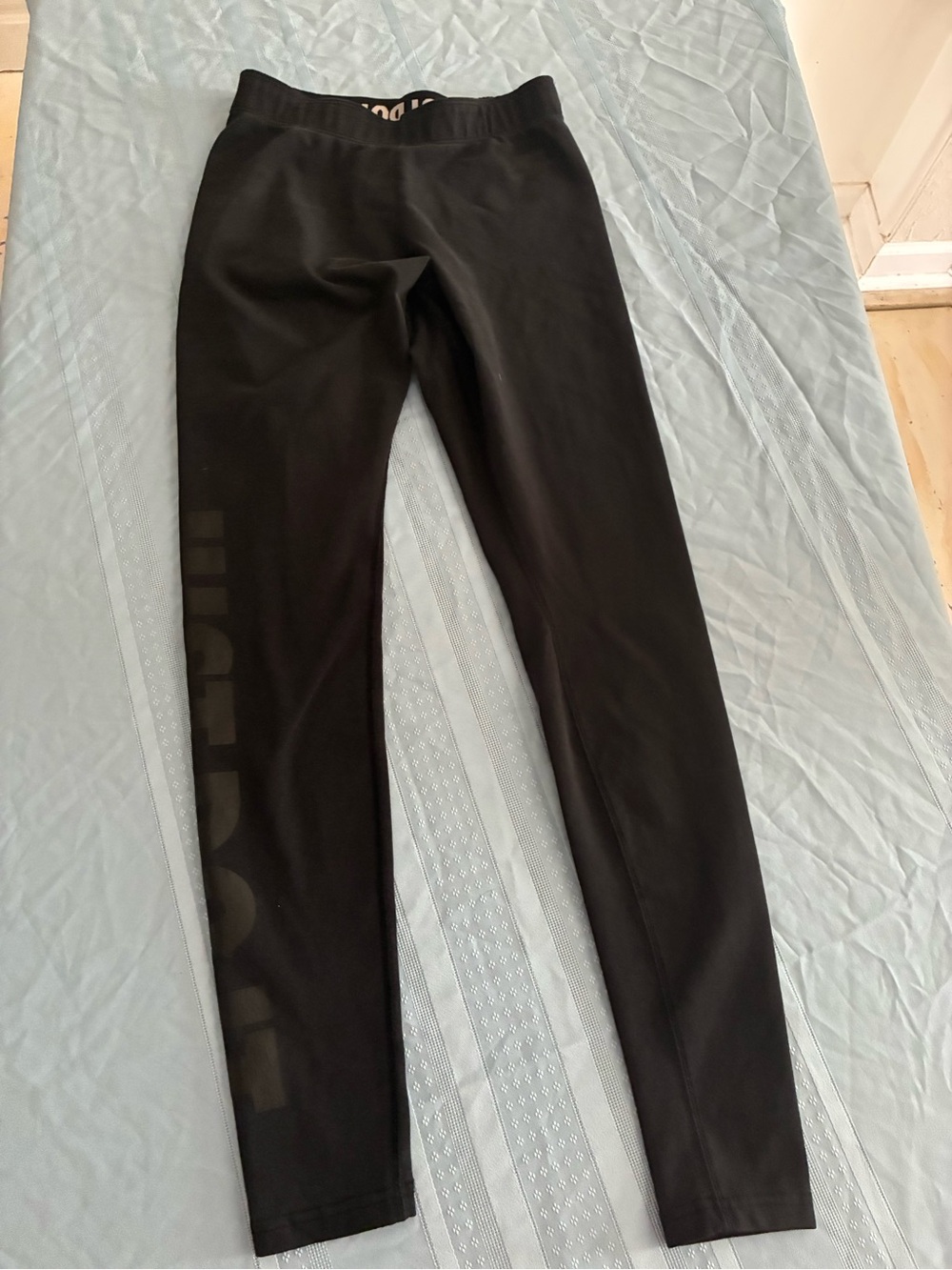 Nike Women’s Small Athletic Performance Leggings